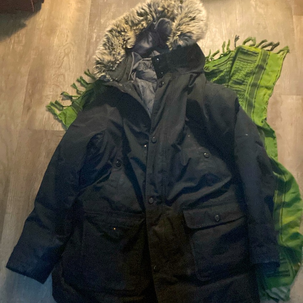 Warmest Michael Kors jacket you’ll ever wear size large